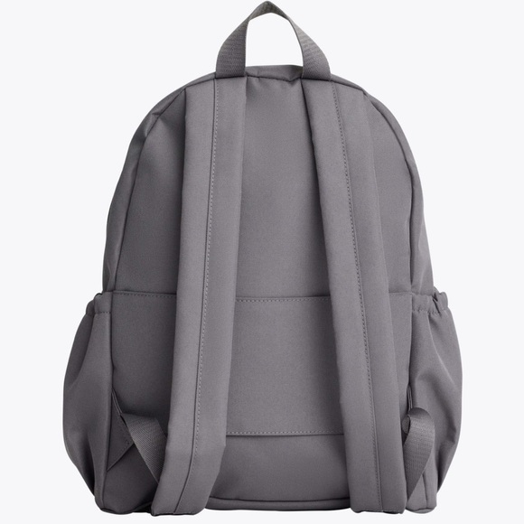 BEIS | The BEISics Backpack in Grey - Picture 2 of 6